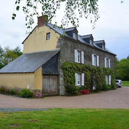 Domaine De La Basse Orme Bed & Breakfast Les Iffs ภายนอก รูปภาพ