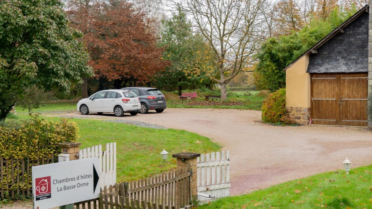 Domaine De La Basse Orme Bed & Breakfast Les Iffs ภายนอก รูปภาพ